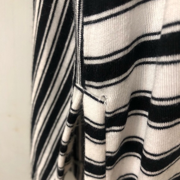 🌼 LOFT Top - Picture 5 of 10